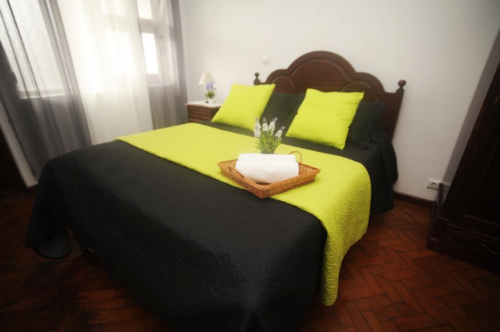 Apartamento Couto ปอนตาเดลกาดา ภายนอก รูปภาพ