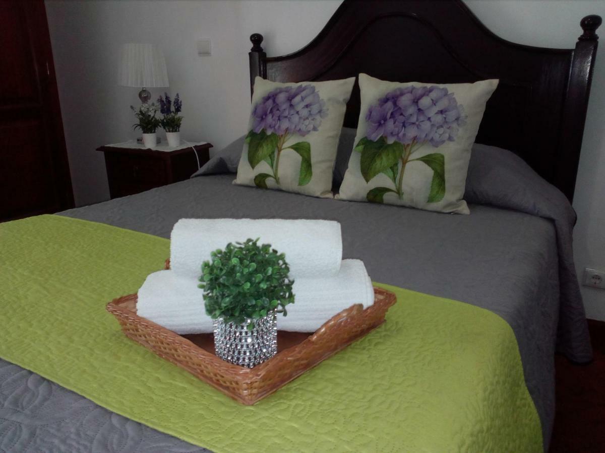 Apartamento Couto ปอนตาเดลกาดา ภายนอก รูปภาพ