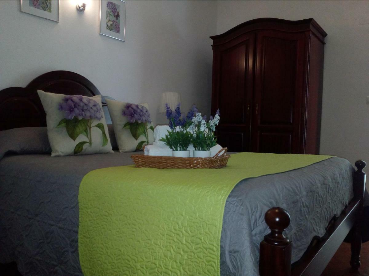 Apartamento Couto ปอนตาเดลกาดา ภายนอก รูปภาพ